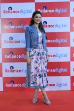 Parineeti Chopra at Reliance Digital to Shop for latest technology on 30th June 2017